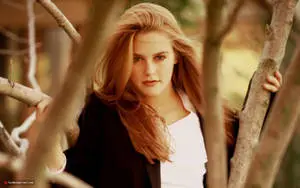 Alicia Silverstone Fierce Look 