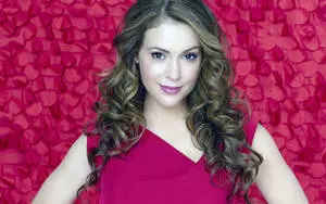 American Actress Alyssa Milano In Pink