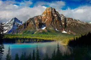 Beautiful Mountains And Lake 