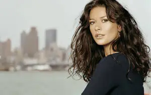 Catherine Zeta-Jones Messy Wavy Hair