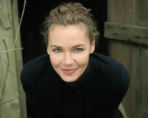 Connie Nielsen Blue Eyes