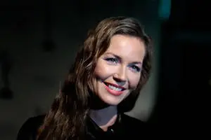 Connie Nielsen Smile
