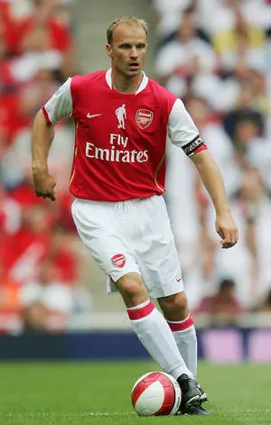 Football Players HD Dennis Bergkamp 