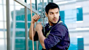 Hanging On Rope John Abraham HD