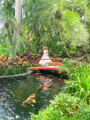 St Petersburg Sunken Gardens Bridge
